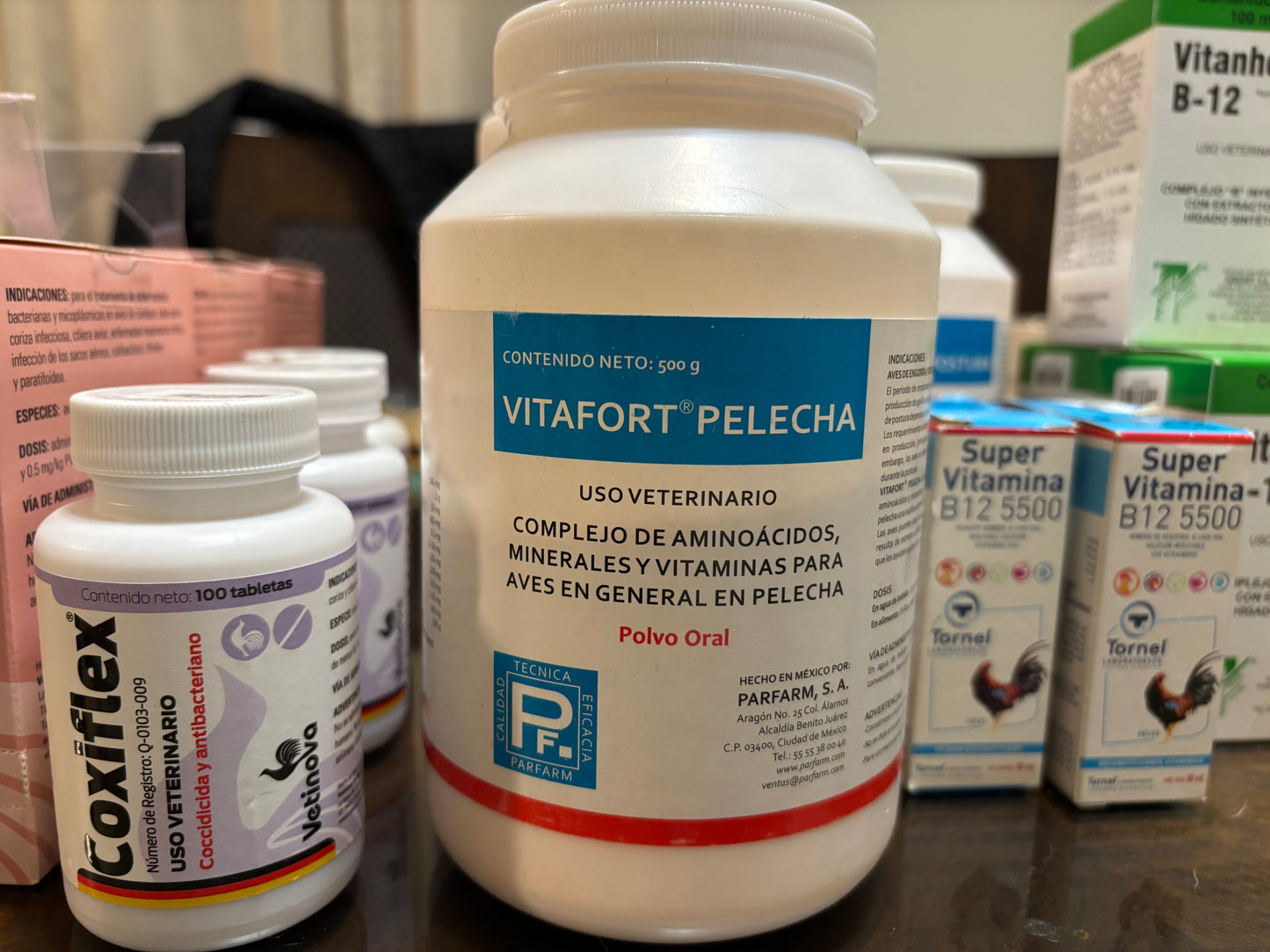 VITAFORT PELECHA 500 gr - Multivitaminico para Aves