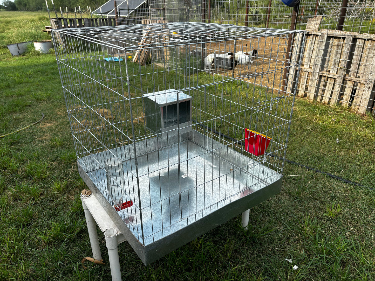 4 Full Cage Sets. Cage size 30 x 30 x 30 ea