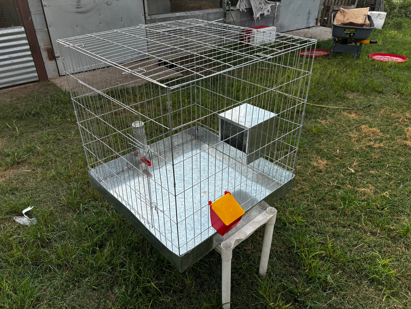 4 Full Cage Sets. Cage size 30 x 30 x 30 ea