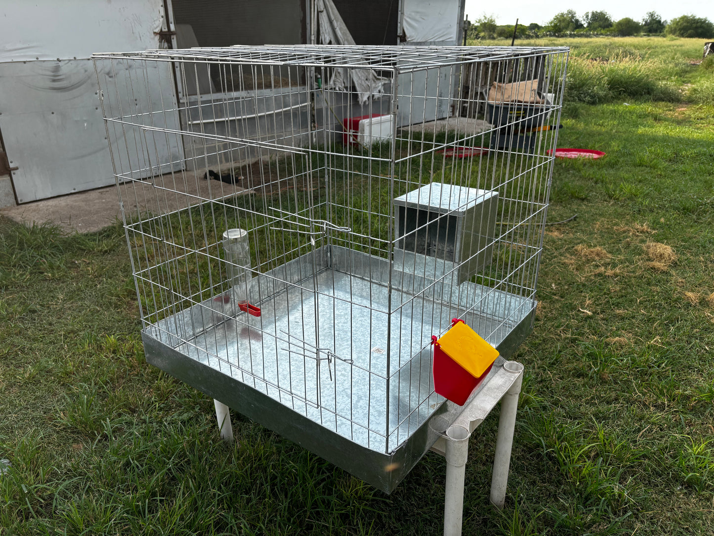 4 Full Cage Sets. Cage size 30 x 30 x 30 ea
